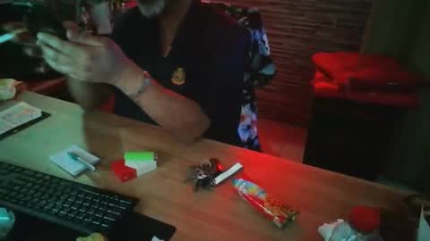 JUST FOR GIRLS     online show from 9, 9, 2025