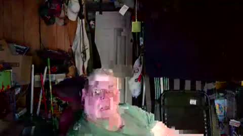 mr_canoe_licker_69 online show from 23, 12, 2024
