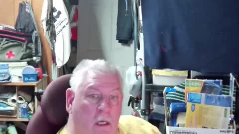 mr_canoe_licker_69 online show from 31, 1, 2025