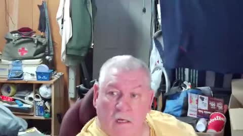 mr_canoe_licker_69 online show from 19, 2, 2025