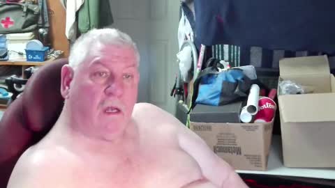 mr_canoe_licker_69 online show from 22, 2, 2025