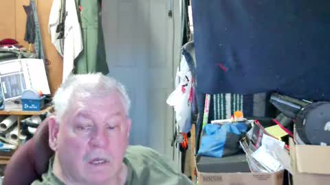 mr_canoe_licker_69 online show from 9, 3, 2025