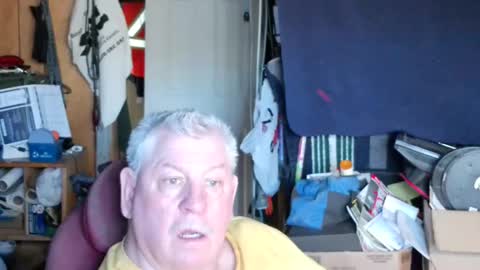 mr_canoe_licker_69 online show from 11, 3, 2025