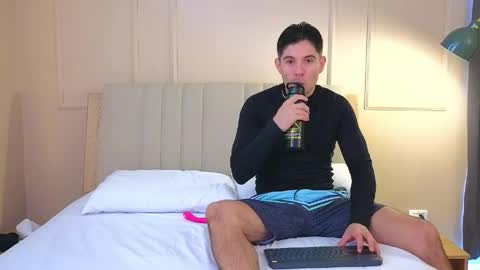 Danny  Aleja online show from 29, 4, 2026