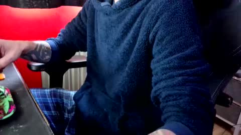 mr_hung_uk38 online show from 22, 10, 2025