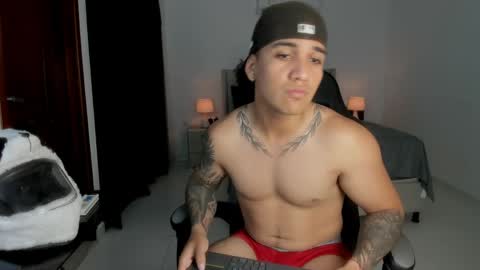 Snapshot of mr_maximo chatting on 22, 5, 2026 mr_maximo online show from 22, 5, 2026