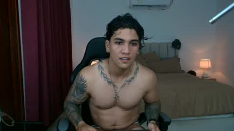 Snapshot of mr_maximo chatting on 5, 7, 2026 mr_maximo online show from 5, 7, 2026
