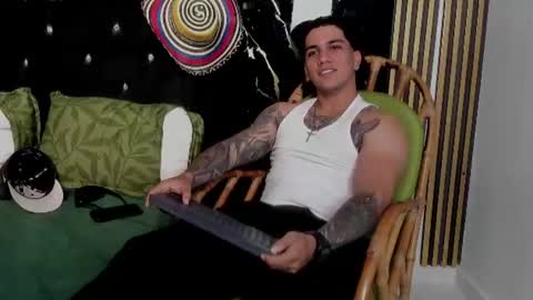 Snapshot of mr_maximo chatting on 17, 7, 2026 mr_maximo online show from 17, 7, 2026