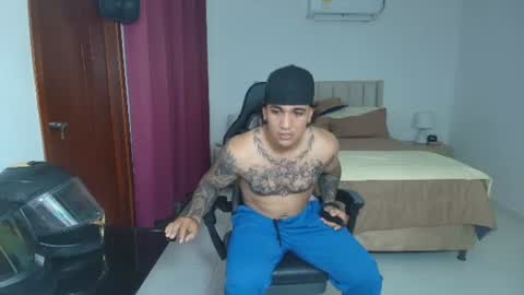 Snapshot of mr_maximo chatting on 21, 7, 2026 mr_maximo online show from 21, 7, 2026