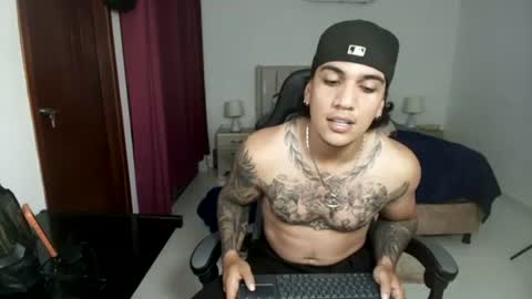 Snapshot of mr_maximo chatting on 10, 8, 2026 mr_maximo online show from 10, 8, 2026