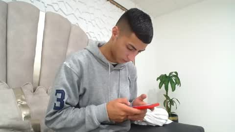 Mr Porn  online show from 25, 4, 2026