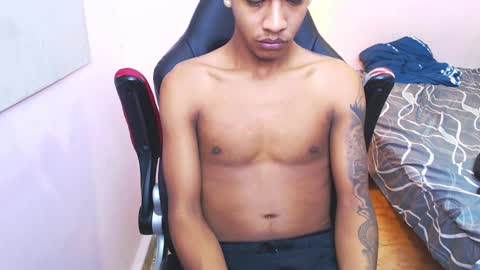 mr_stiven_ online show from 5, 1, 2025