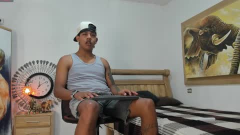 mr_stiven_ online show from 17, 5, 2026