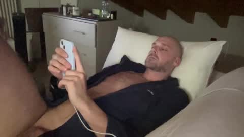 Snapshot of mrboy91vr chatting on 8, 6, 2026 mrboy91vr online show from 8, 6, 2026