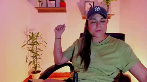 Laura online show from 22, 1, 2025