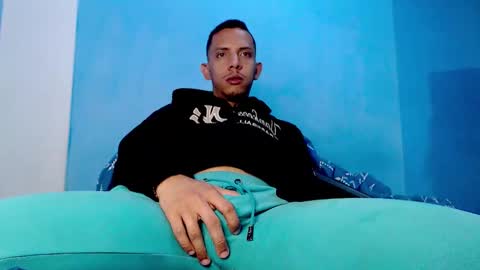 Christtofer online show from 12, 1, 2026