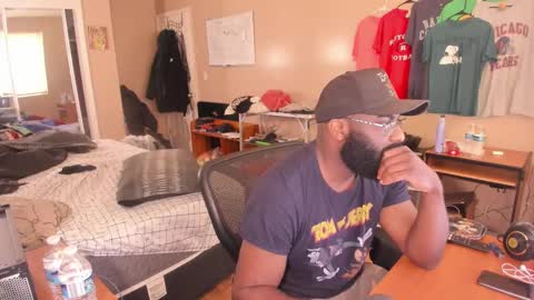 Chuck Daily online show from 23, 10, 2025