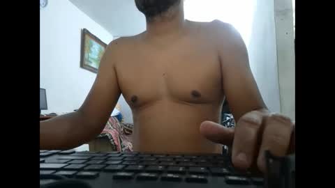 Snapshot of mrdongato01 chatting on 29, 12, 2024 Gato online show from 29, 12, 2024
