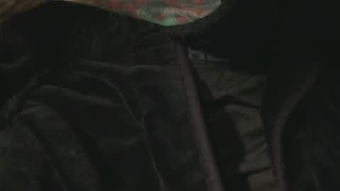 Snapshot of mrf388 chatting on 18, 12, 2025 IwantU2WatchME online show from 18, 12, 2025