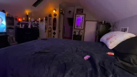 mrfanceypants online show from 9, 8, 2026