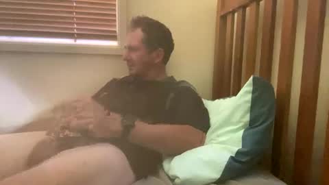 Snapshot of mrgray11xxx chatting on 22, 2, 2025 mrgray11xxx aussie online show from 22, 2, 2025