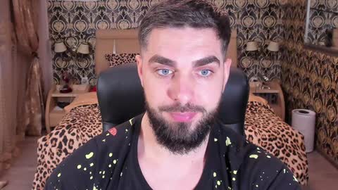 Snapshot of mrkarlhot99 chatting on 12, 1, 2025 mrkarlhot99 online show from 12, 1, 2025