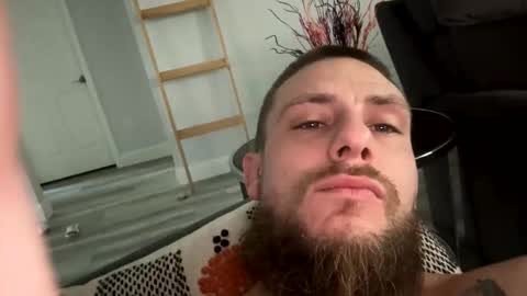 Snapshot of mrliquordown69 chatting on 16, 11, 2025 mrliquordown69 online show from 16, 11, 2025