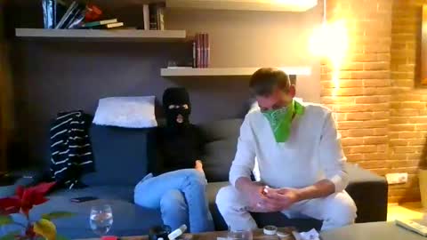 Snapshot of mrlong23cm chatting on 24, 12, 2024 Mr Long online show from 24, 12, 2024