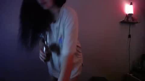 Snapshot of mrs_and_his_kitten chatting on 30, 12, 2024 mrs_and_his_kitten online show from 30, 12, 2024