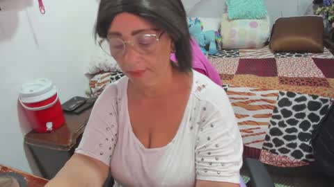 mrs_mommy online show from 28, 2, 2026