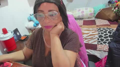 mrs_mommy online show from 6, 3, 2026