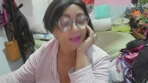 mrs_mommy online show from 2, 5, 2026