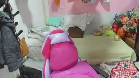 mrs_mommy online show from 8, 5, 2026