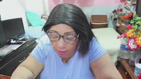 mrs_mommy online show from 27, 7, 2026
