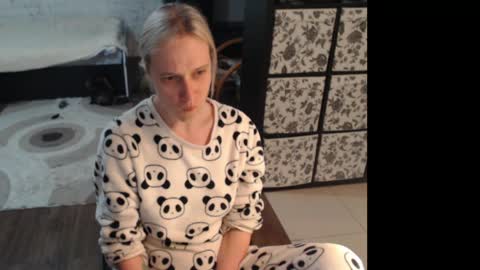 Sasha online show from 8, 6, 2026