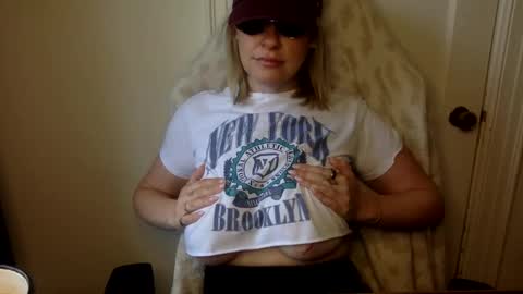 MrsPrissXO online show from 30, 4, 2026