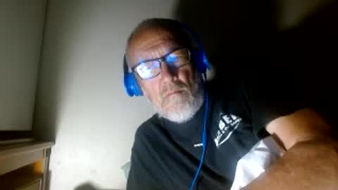 mrtease5 online show from 10, 5, 2026