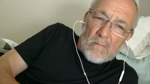 mrtease5 online show from 9, 7, 2026