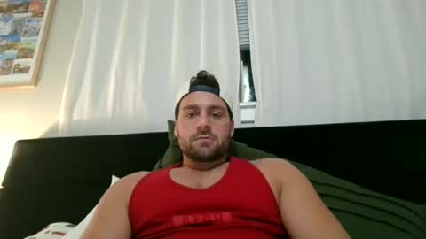 mrthickly818 online show from 6, 2, 2026