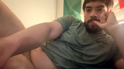 Snapshot of mrthickumss chatting on 14, 5, 2026 youngshyathlete online show from 14, 5, 2026