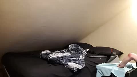 mrxhere online show from 10, 6, 2026