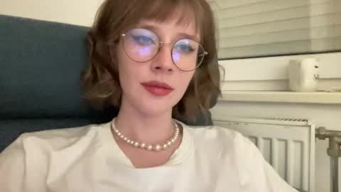 ms_christiana online show from 6, 5, 2026