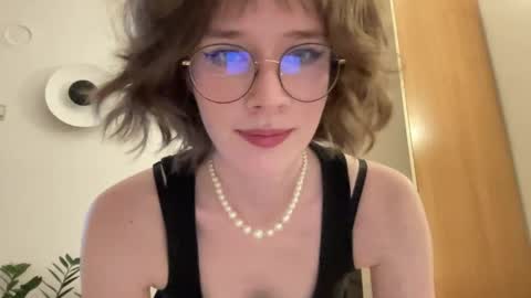ms_christiana online show from 2, 6, 2026