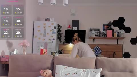 Snapshot of ms_foryou chatting on 14, 11, 2025 Ms ForYOU online show from 14, 11, 2025