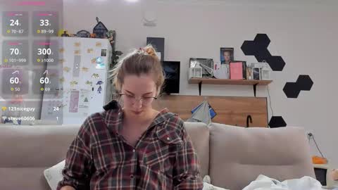 Snapshot of ms_foryou chatting on 20, 12, 2025 Ms ForYOU online show from 20, 12, 2025