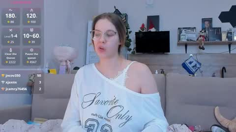 Snapshot of ms_foryou chatting on 1, 3, 2026 Ms ForYOU online show from 1, 3, 2026