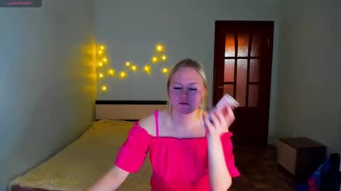        online show from 21, 12, 2024