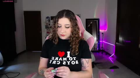 Snapshot of ms_ratuelita chatting on 8, 7, 2026 Manuela3 online show from 8, 7, 2026