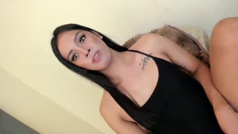 Snapshot of ms_selenaxx chatting on 7, 1, 2025 selena online show from 7, 1, 2025