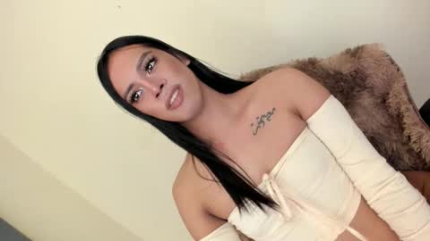 Snapshot of ms_selenaxx chatting on 13, 1, 2025 selena online show from 13, 1, 2025